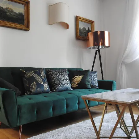Castel Rundegg (adults Only) Hotell 4*