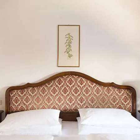 Castel Rundegg (adults Only) Hotell