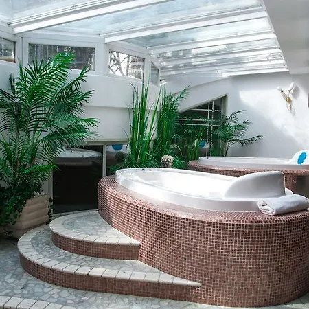 Castel Rundegg Hotel 4*