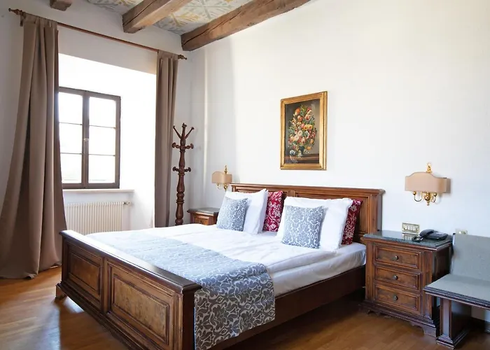 Castel Rundegg (adults Only) Hotel 4*