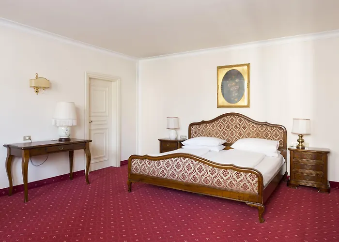 Castel Rundegg (adults Only) Hotel