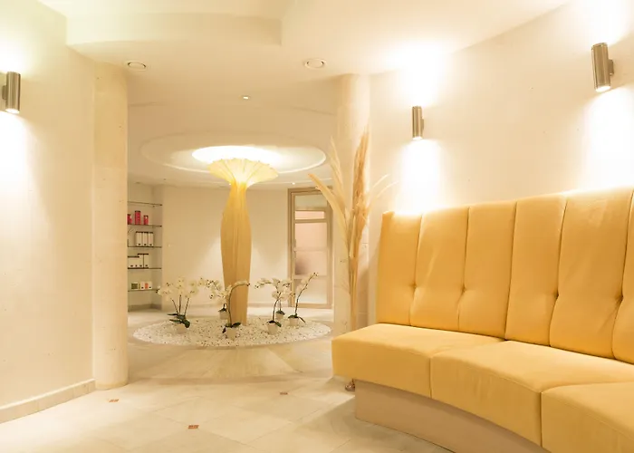 Hotel Castel Rundegg (adults Only)